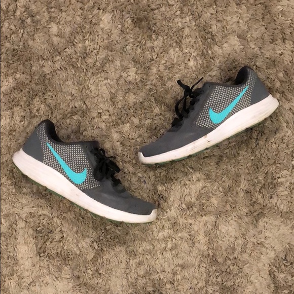 Nike Revolution 3 Mesh Running Sneaker Shoe - Picture 9 of 11